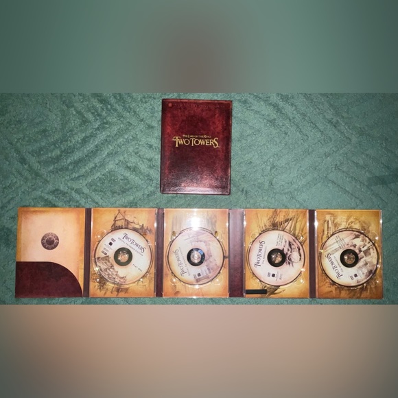 The Lord of the Rings:The Motion Picture Trilogy (Special Edition)[DVD] - Picture 4 of 6